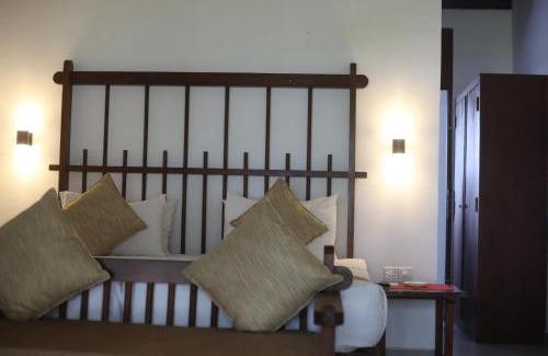 Koggala Hotel | The Long Beach Resort & Spa