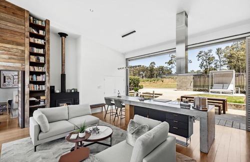 Pokolbin House | The Longhouse, Hunter Valley