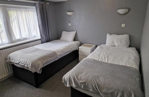 Hebburn Hotel | The Longship
