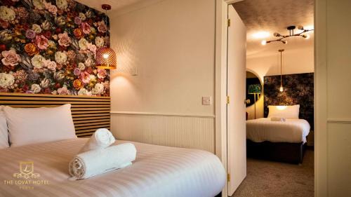 Perth Hotel | The Lovat Hotel