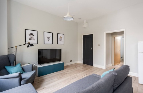 Camberwell Apartment | The Love Walk 1 bedroom Apartment