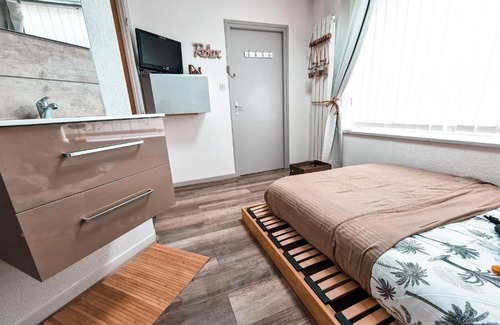 Sevrier Apartment | The Lovely Lake Suite
