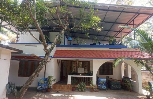 Varkala Bed & Breakfast | The Lungi Vibe