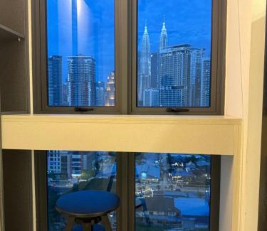 Gua Apartment | The Luxe KLCC by LikeHome