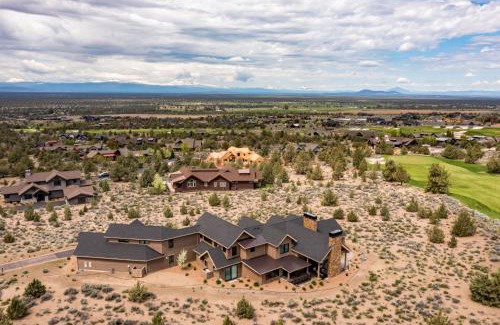 Powell Butte House | The Luxurious Ranch Life