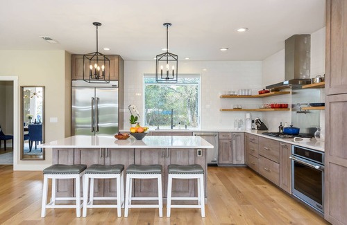 Sonoma House | The MacArthur House ~ The Ultimate Wine Country Escape!
