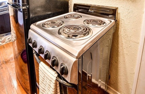 Arsenal Hotel | The Madison Riverwalk