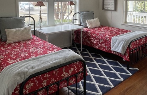 Clarksdale Cottage | The Magnolia Cottage at Hopson