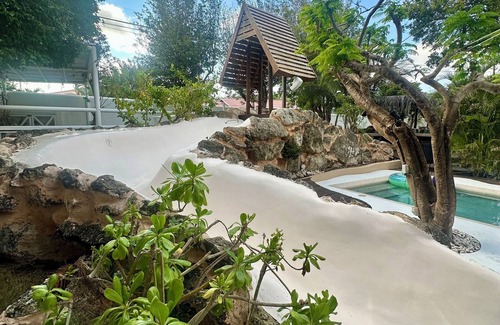 Salina Villa | The Main-house in Yemaya Heart&Home Curaçao + Pool with fun Slide!