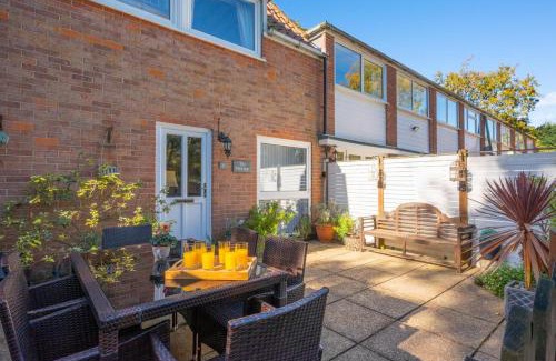 Irstead House | The Maltings