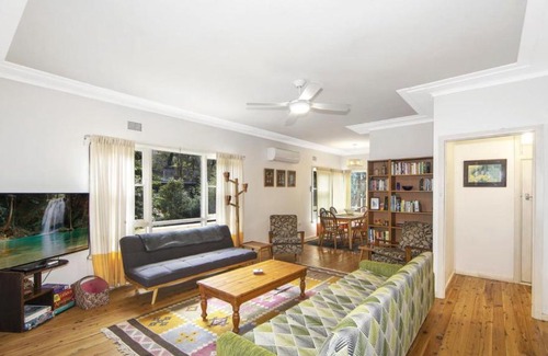 Pearl Beach House | The Mandarin Pearl Beach