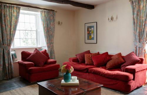 Bude House | The Manor