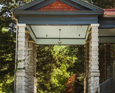 Springfield Bed & Breakfast | The Mansion at Elfindale