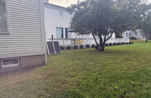 Norwalk Apartment | The Mansion Hotel-style