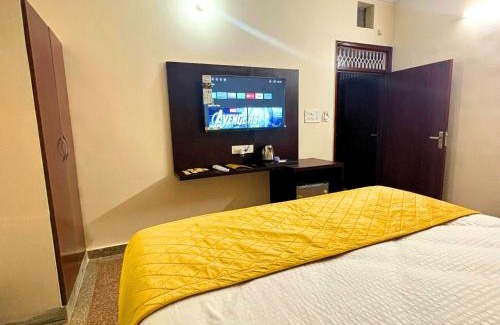 Vrindavan Hotel | The Manthan Stays