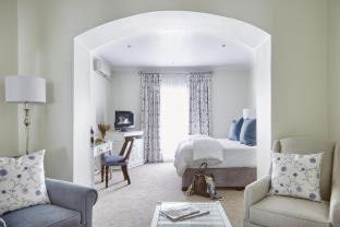 Hermanus City-Centre Hotel | The Marine Hermanus