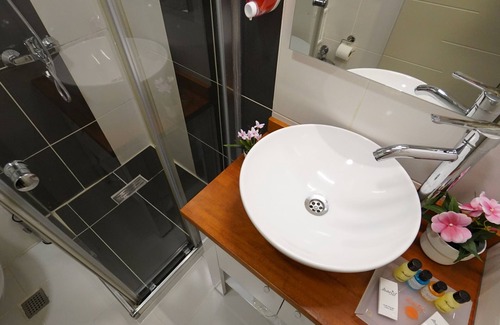 Rasimpasa Hotel | The Marist Hotel Kadikoy