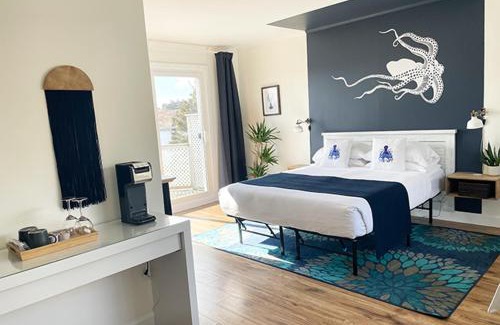 Port Dufferin Hotel | The Marmalade Motel