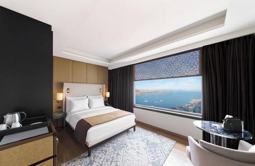 Gumussuyu Mahallesi Hotel | The Marmara Taksim