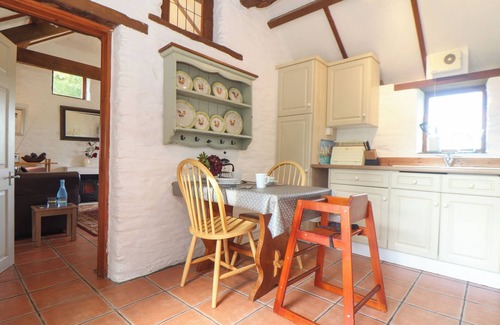 Pelynt Cottage | THE MEALHOUSE, pet friendly, character holiday cottage in Pelynt