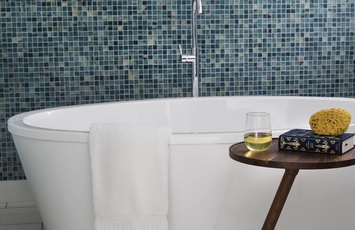 Salem Hotel | The Merchant