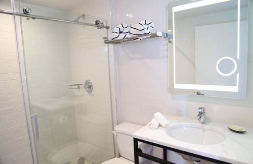 South Pointe Hotel | The Meridian Miami Beach by Kasa Living