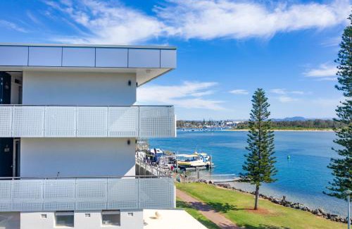 Port Macquarie Hotel | The Mid Pacific