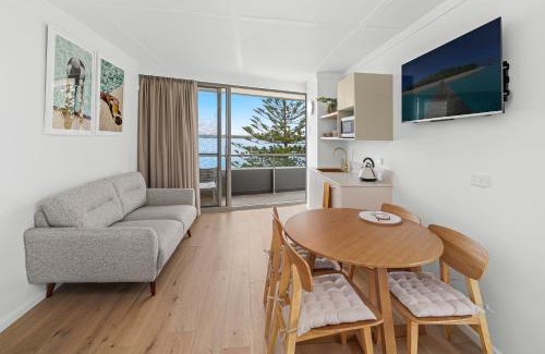 Port Macquarie Hotel | The Mid Pacific