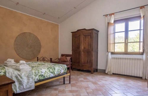Volterra House | The Middle-earth House