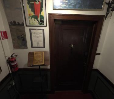 Albany Park Apartment | The Millennium Club at Solar Lodge, 2bdrm, 1 bath premium private apt