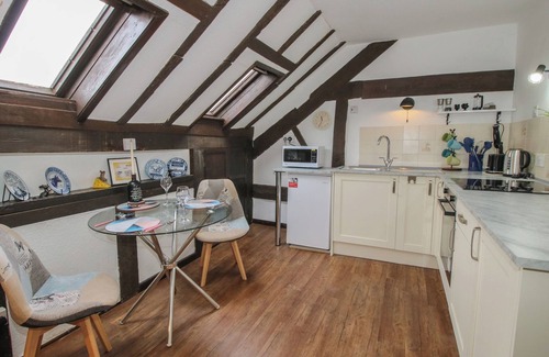 Church Stretton Cottage | THE MILLER’S ROOST AT DUDGELEY MILL, romantic in Church Stretton