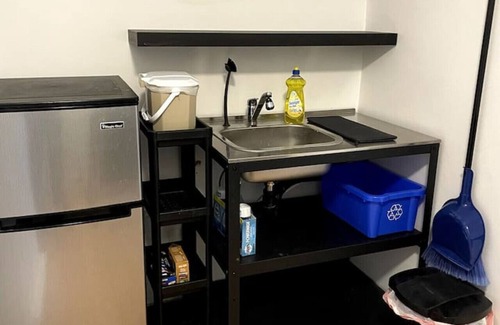 Hull Apartment | The Mini Apartment on Richer