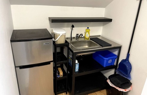 Hull Apartment | The Mini Apartment on Richer