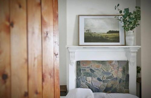 Bathurst House | The Modern Victorian 200 metres from CBD