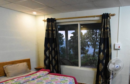 Almora Hotel | The Moksha Retreat