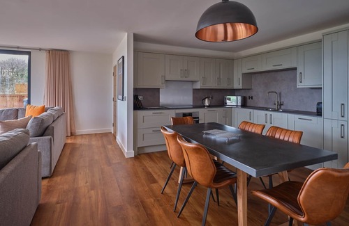 Chittlehamholt Cottage | The Mole resort 3 bedrooms that sleeps 6 guests