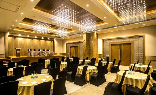 Thiruvananthapuram Hotel | The Monarch Hotel & Convention Centre