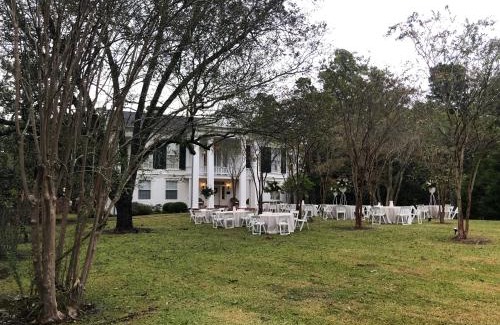 Starkville Bed & Breakfast | The Montgomery B&B