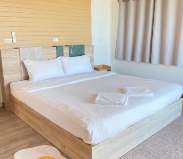 Khanom House | The moon camp khanom