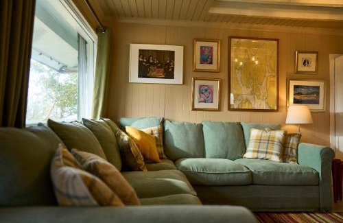 Cairndow House | The Moorings, overlooking Loch Fyne