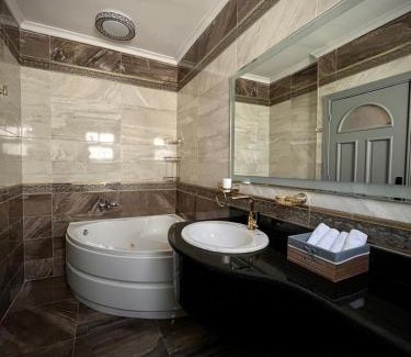 The 5th Settlement Apartment | The Moroccan SuiteInn Villa 160