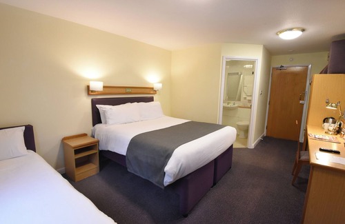 Wigan Hotel | The Mount