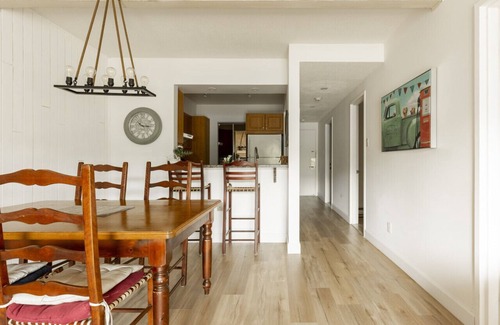 Mont-Tremblant Condo | The Mountain Lake house by Instant Suites | ❤️ of Mont-Tremblant