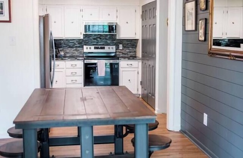 Pinehurst Condo | The Mulligan Manor - 1BR/1BA Condo in Pinehurst