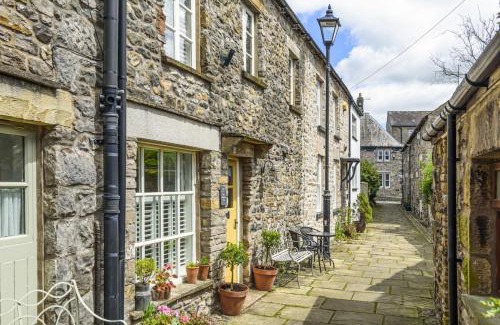 Kirkby Lonsdale House | The Mustard Pot - Kirkby Lonsdale
