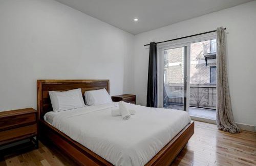 Cote-Des-Neiges—Notre-Dame-De-Grace Apartment | The NDG Nest A Relaxing 3BR Getaway in DT MTL
