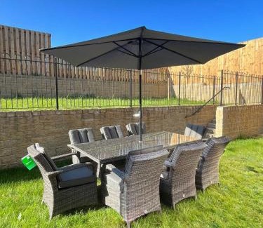 Buxton House | The Neal's 4 Bedroom House in Buxton Sleeps 8