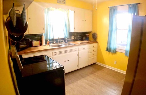 Oregon House | The Nest - a 4 bedroom house near the Lake Erie Shore