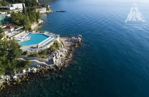 Plat Apartment | The Nest, contemporary apartment in an authentic Mediterranean Adriatic setting