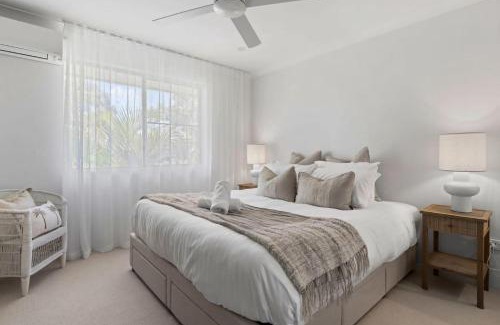 Shoal Bay Apartment | The Nest Luxury Apartment 100m to the Beach